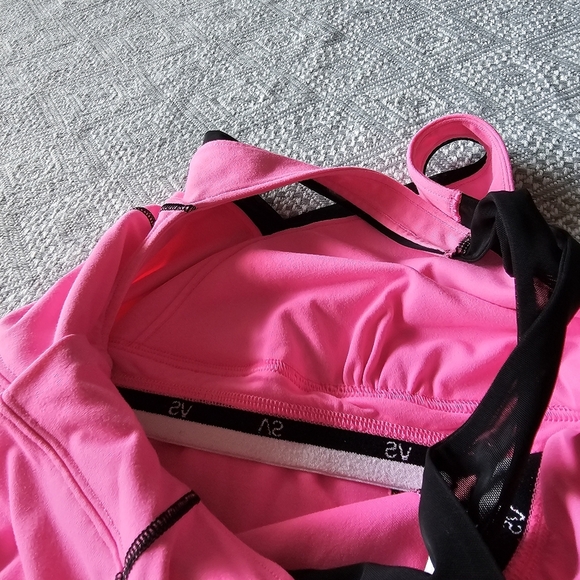 VSX Victoria Secret Racerback Tank Pink and Black W/ Built-in Sports Bra - Small - Picture 11 of 16